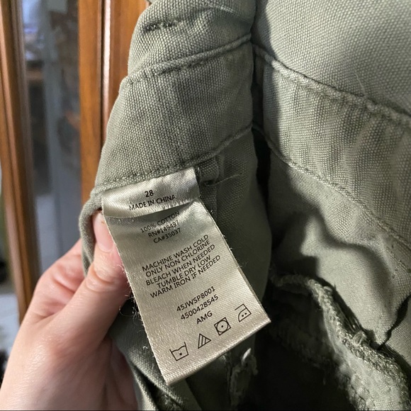 Paper bag pants by Joe’s. Size 28. Sage green. - Picture 5 of 6